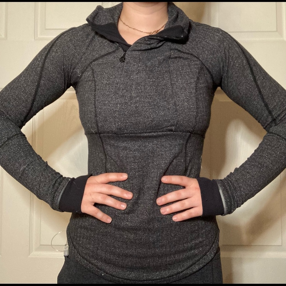 Lululemon quarter zip fitted sweater
